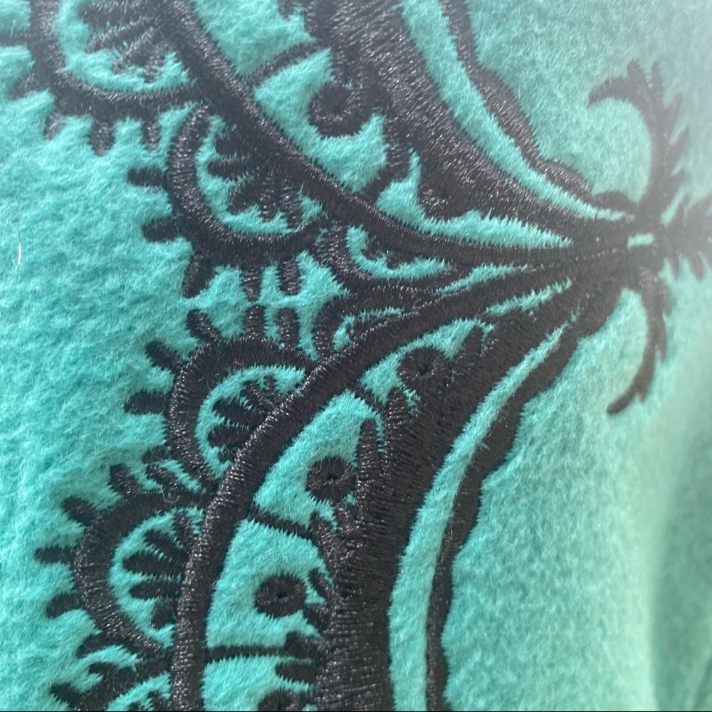 Bob Mackie Embroidered Vest - Picture 10 of 16